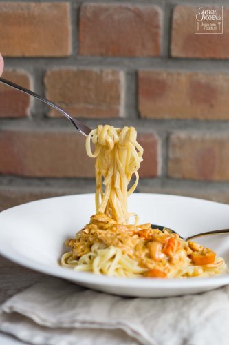 Spaghetti mit Räucherlachssauce